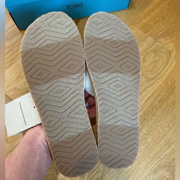 TOMS White Repreve Jersey Slide Sandals - Picture 2 of 6